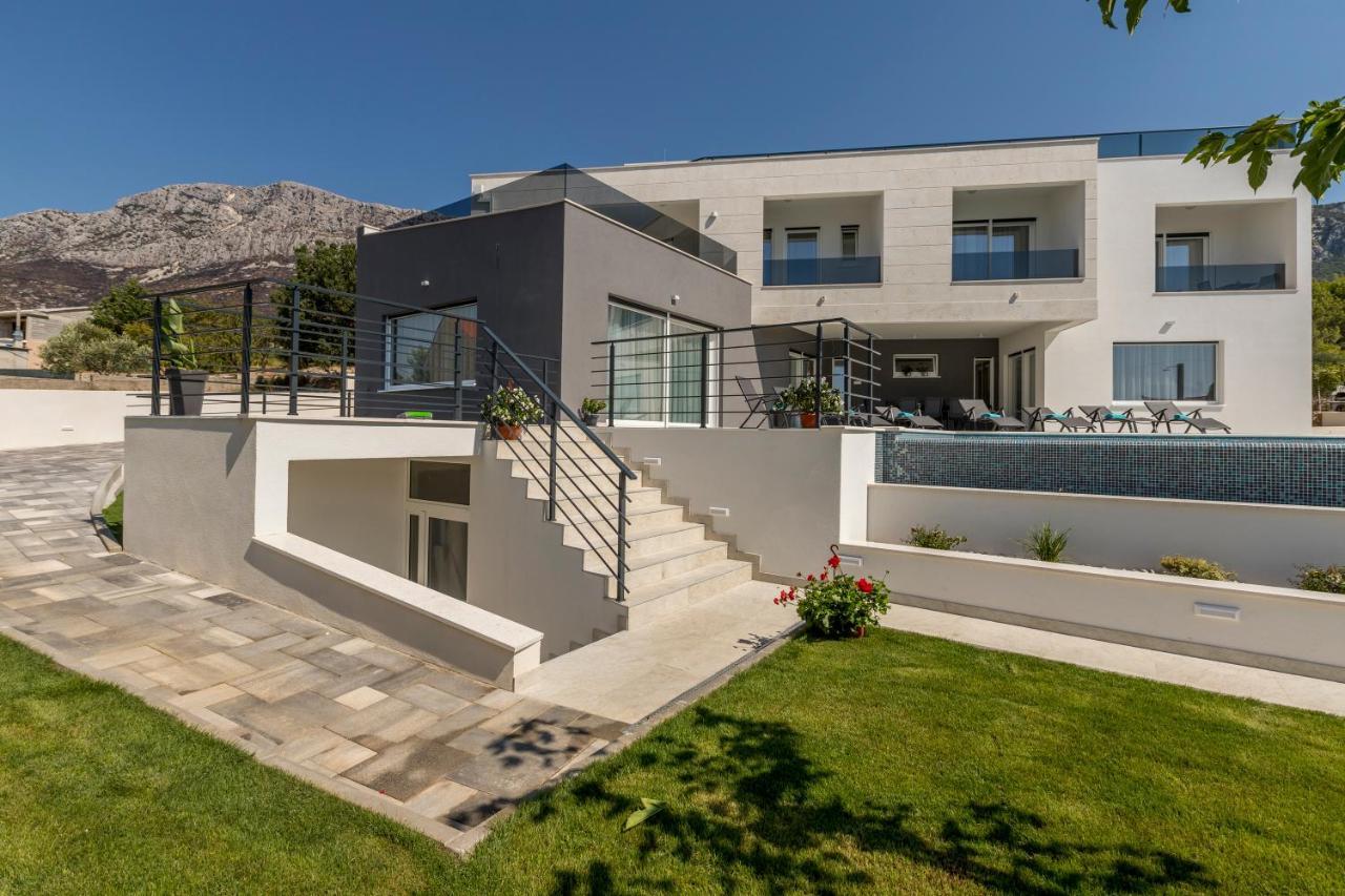 Luxurious Villa Meri Kastela Exterior photo