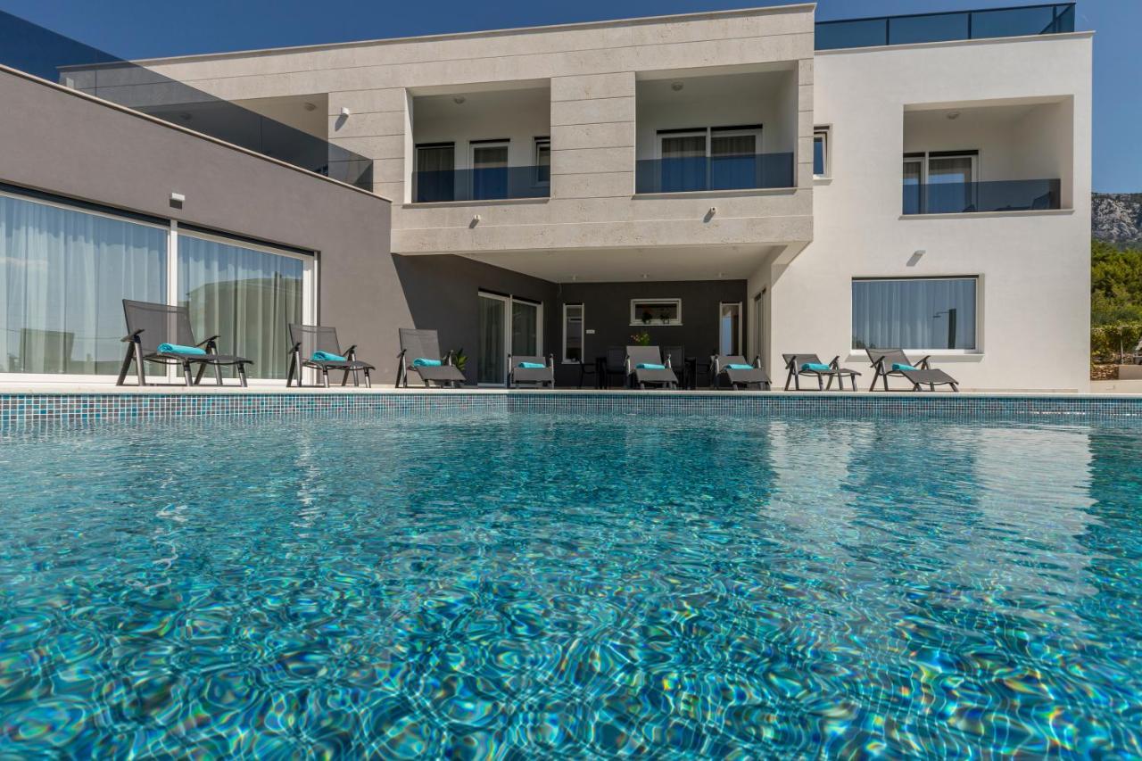 Luxurious Villa Meri Kastela Exterior photo